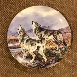 Al Agnew Collectible Wolf Plate